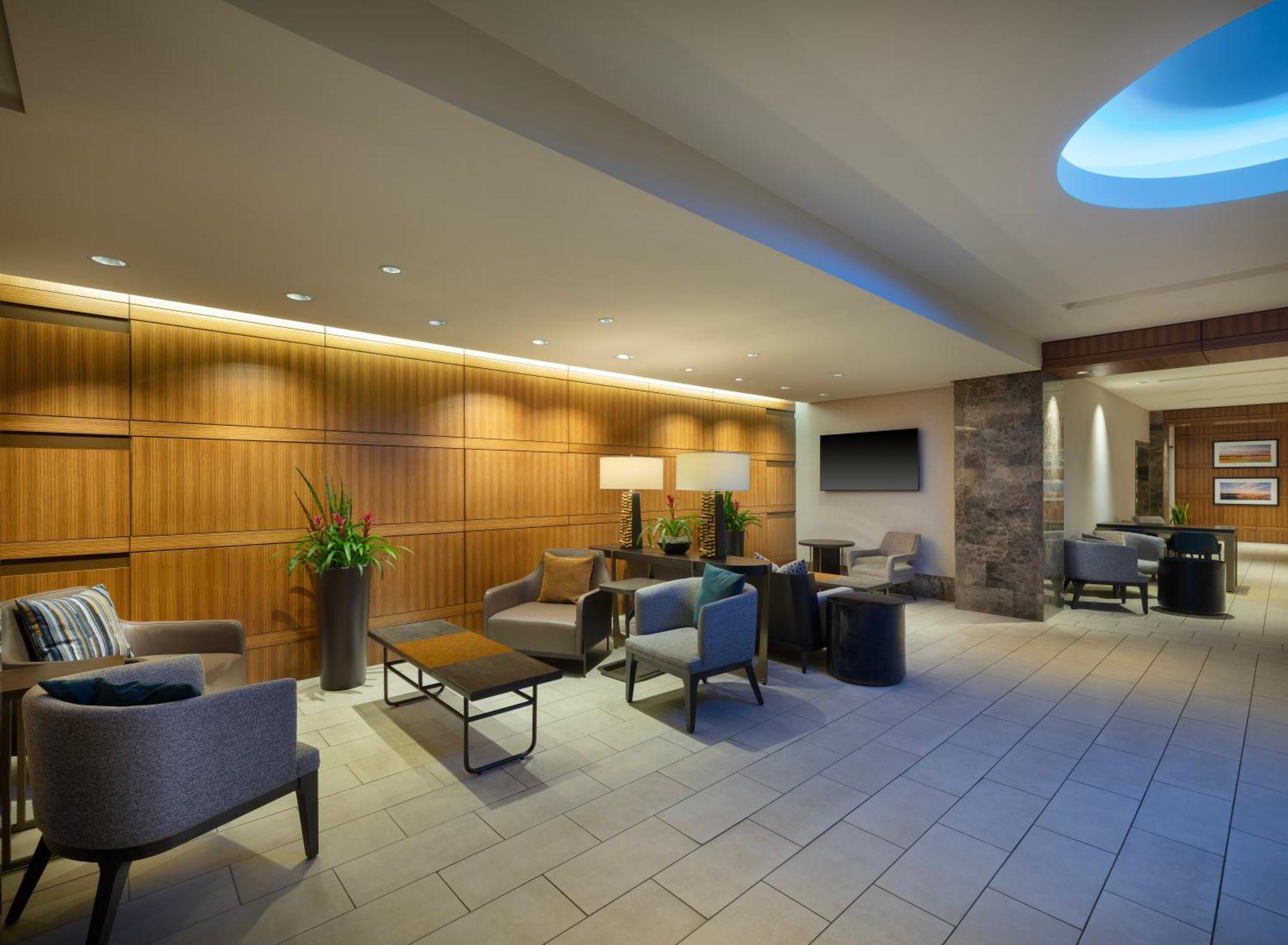 Hilton Indianapolis Hotel & Suites Экстерьер фото