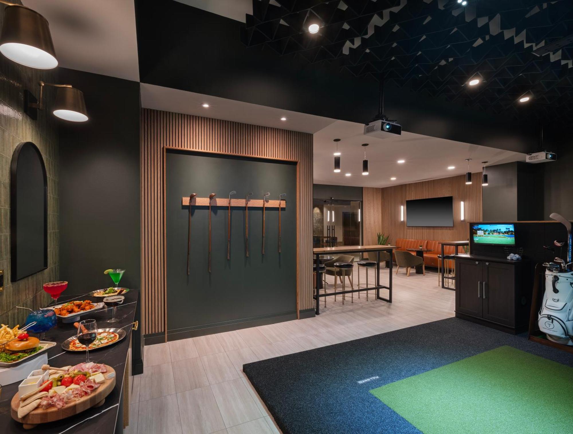 Hilton Indianapolis Hotel & Suites Экстерьер фото